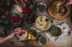 VAGABOND LAUNCHES NEW CHEESE FONDUE WINTER SHARER